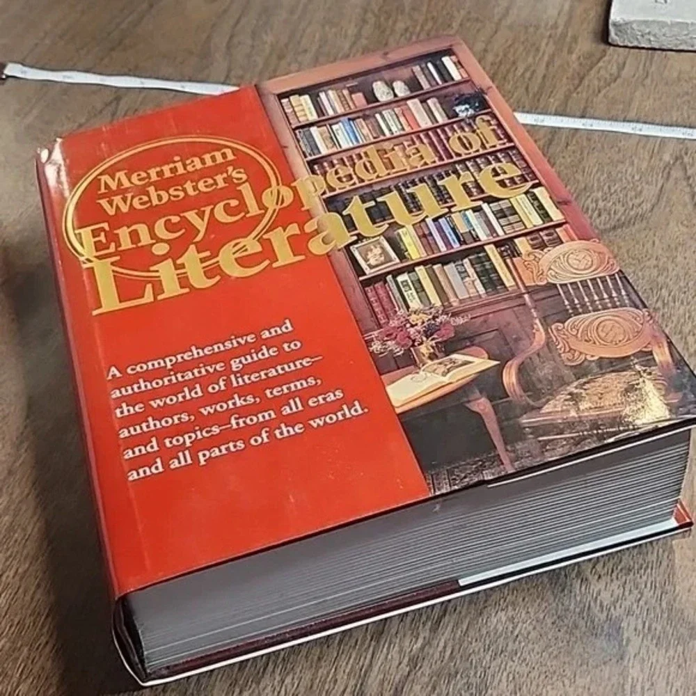 Merriam-Webster's Encyclopedia of Literature, Hardcover‎